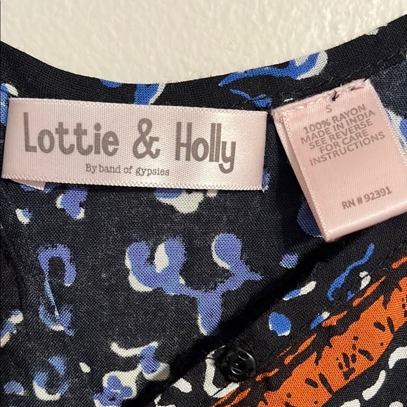 Lottie & Holly BOG Crop Tank Top Camisole Spaghetti Straps Boho V-Neck - Picture 2 of 5